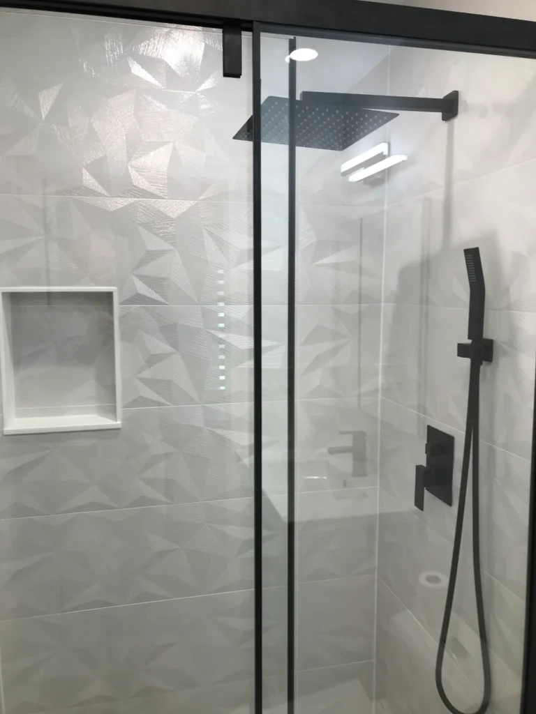 bathroom remodeler in Addison, IL